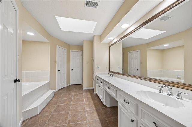 6506 Prairie Dunes Drive, Houston, TX 77069