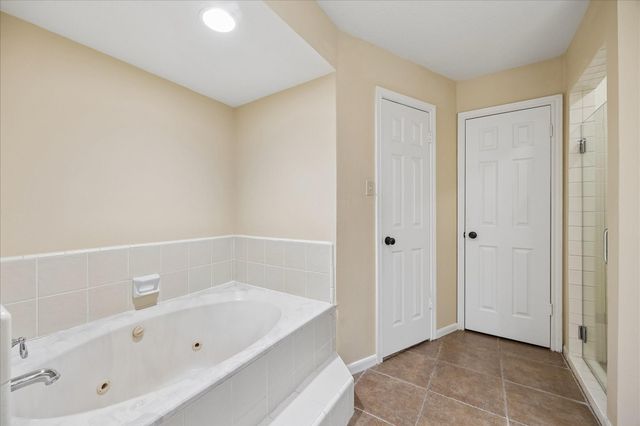6506 Prairie Dunes Drive, Houston, TX 77069