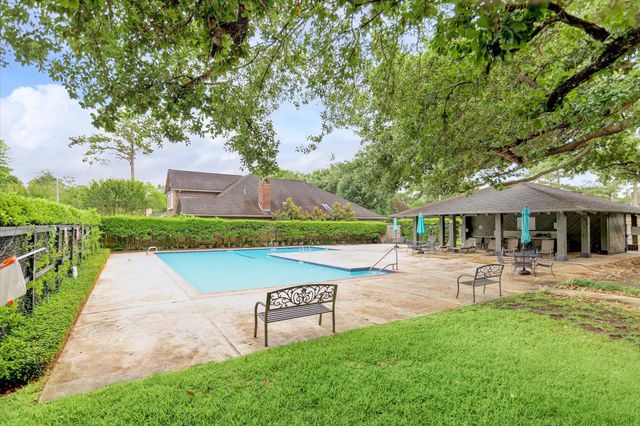 6506 Prairie Dunes Drive, Houston, TX 77069