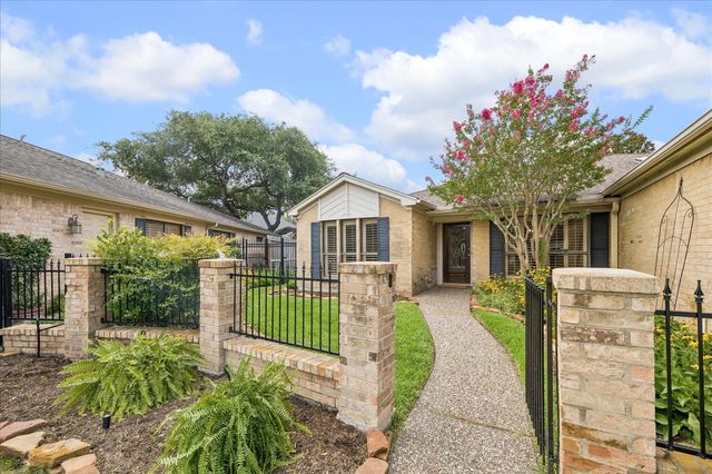6506 Prairie Dunes Drive, Houston, TX 77069