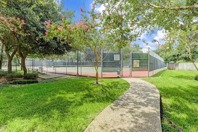 6506 Prairie Dunes Drive, Houston, TX 77069