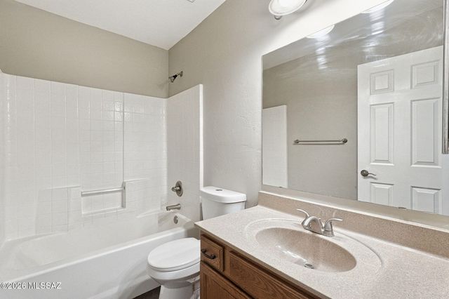 7550 S Carlisle Avenue, Tucson, AZ 85746