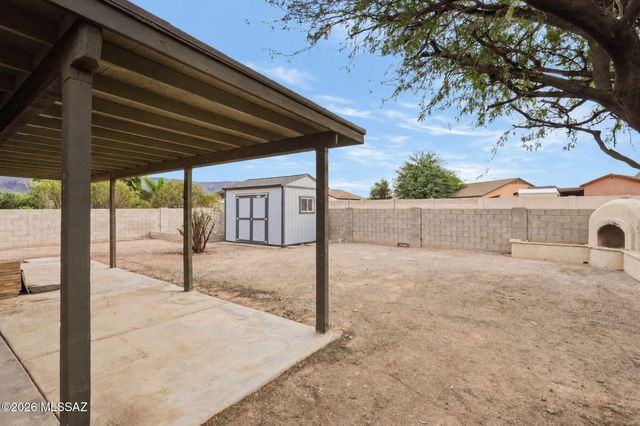 7550 S Carlisle Avenue, Tucson, AZ 85746
