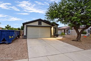 7550 S Carlisle Avenue, Tucson, AZ 85746