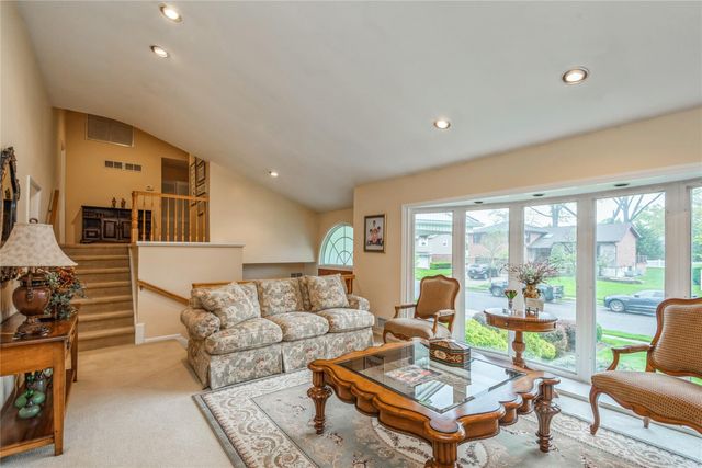 3 Schuyler Drive, Jericho, NY 11753