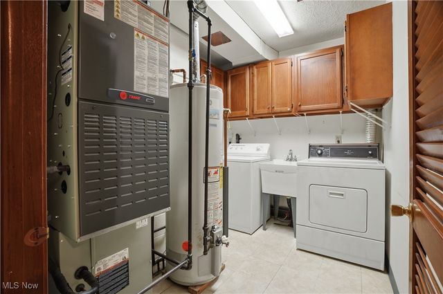 9536 Brimfield Drive, Mentor, OH 44060