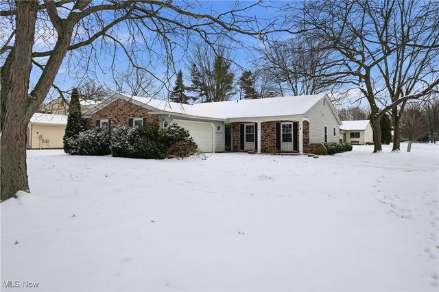 9536 Brimfield Drive, Mentor, OH 44060