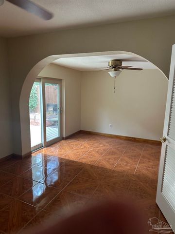 207 California Dr Ne, Ft Walton Beach, FL 32548