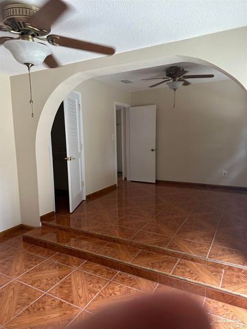 207 California Dr Ne, Ft Walton Beach, FL 32548