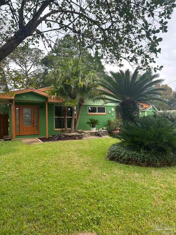 207 California Dr Ne, Ft Walton Beach, FL 32548