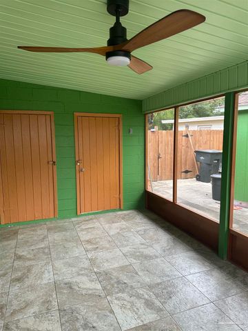 207 California Dr Ne, Ft Walton Beach, FL 32548