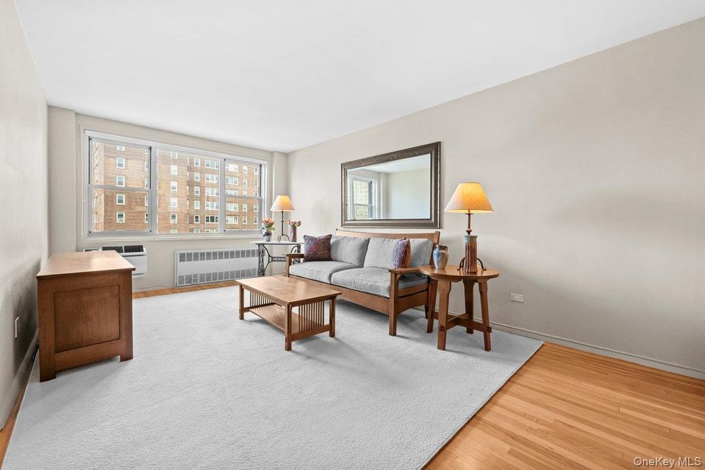 629 Kappock Street 7N, Bronx, NY 10463 — photo 2