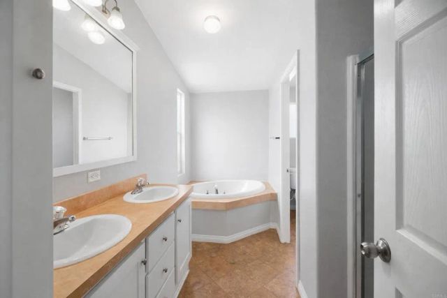 12824 Granada Drive 322, Poway, CA 92064