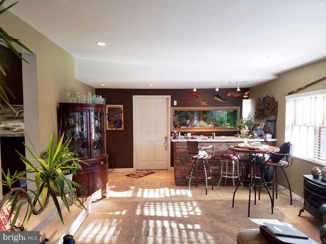 324 SWARTHMORE RD, Glassboro, NJ 08028