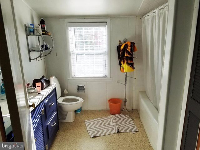 324 SWARTHMORE RD, Glassboro, NJ 08028