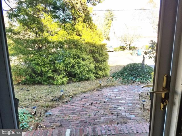 324 SWARTHMORE RD, Glassboro, NJ 08028