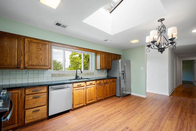 200 Kimber DRIVE, Peters Twp, PA 15317