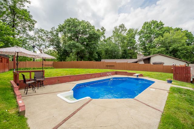 200 Kimber DRIVE, Peters Twp, PA 15317