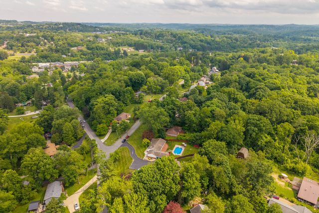 200 Kimber DRIVE, Peters Twp, PA 15317