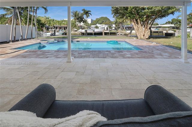 2031 NE 14th Ct, Fort Lauderdale, FL 33304