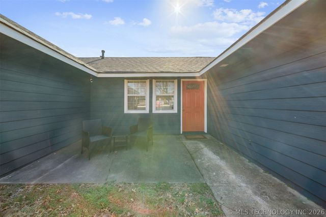 18550 E Admiral Boulevard, Catoosa, OK 74015