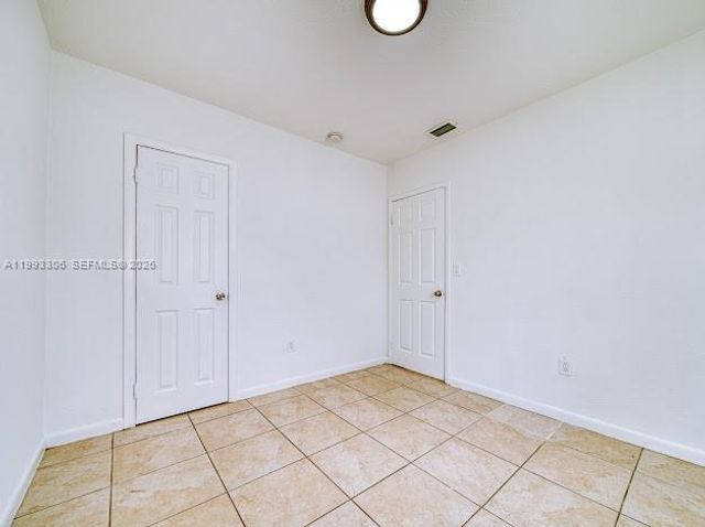 1887 NW 48th St 1887, Miami, FL 33142