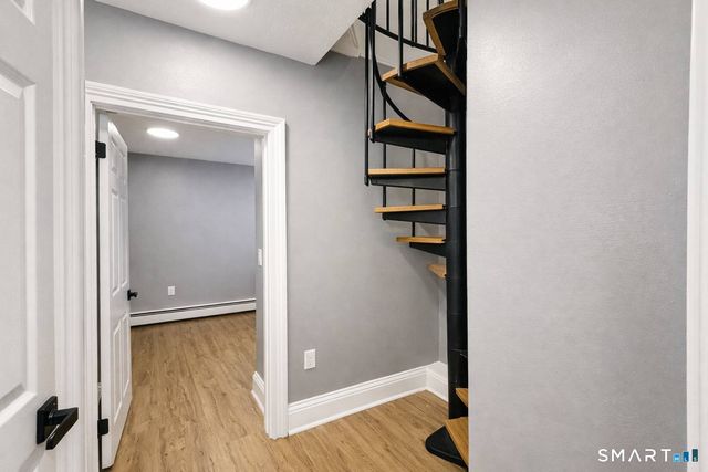 23 Charter Oak Place APT 1, Hartford, CT 06106