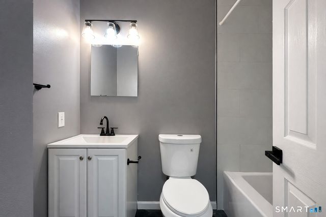 23 Charter Oak Place APT 1, Hartford, CT 06106