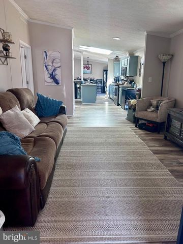 10 CIRCLE DR, Nottingham, PA 19362