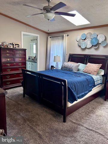 10 CIRCLE DR, Nottingham, PA 19362