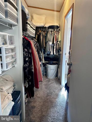 10 CIRCLE DR, Nottingham, PA 19362