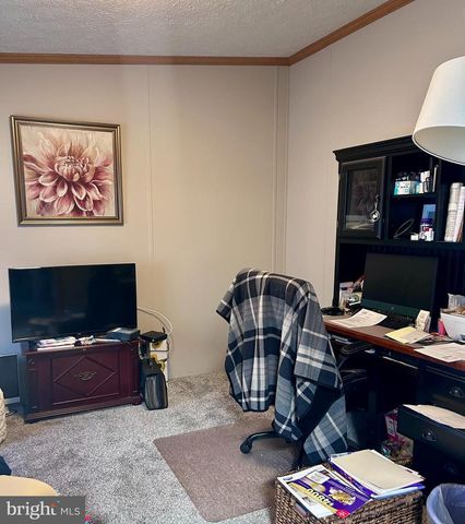 10 CIRCLE DR, Nottingham, PA 19362