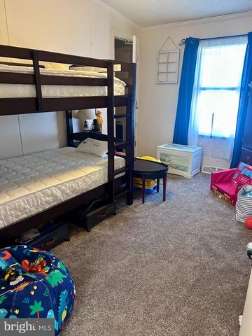 10 CIRCLE DR, Nottingham, PA 19362