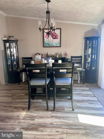 10 CIRCLE DR, Nottingham, PA 19362