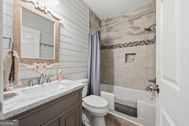 114 Little River Court, Eatonton, GA 31024
