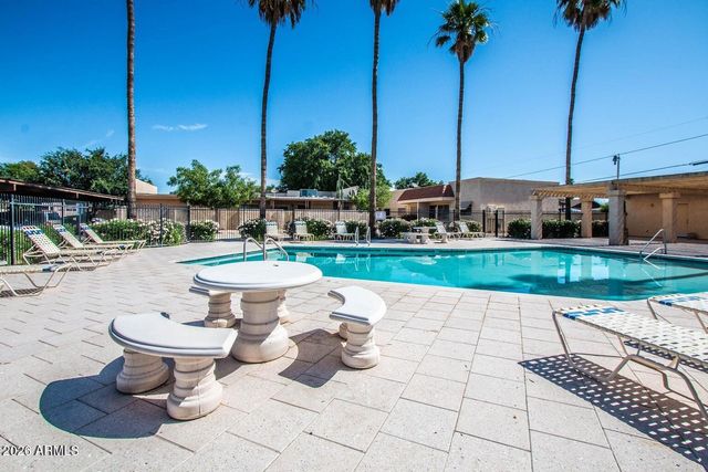 17242 N 16TH Drive 8, Phoenix, AZ 85023