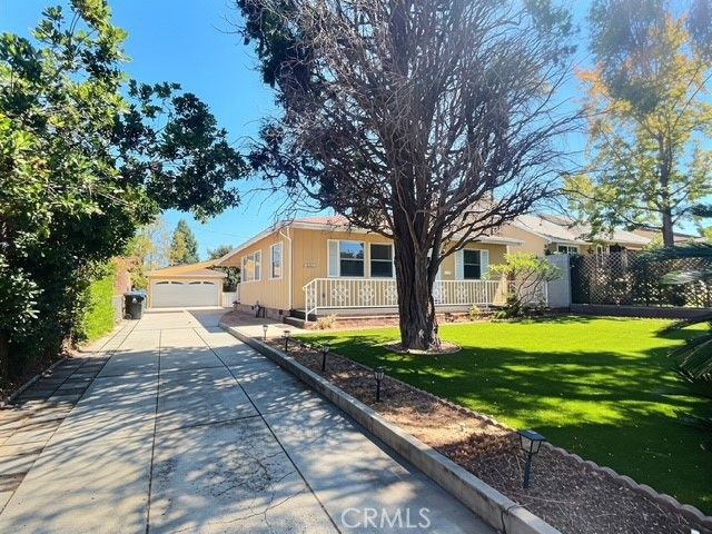 26420 Pineknoll, Harbor City, CA 90710