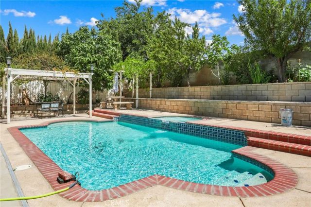 14639 Stallion, Victorville, CA 92392