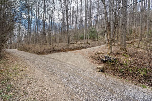 23 Forbidden Cove, Waynesville, NC 28785