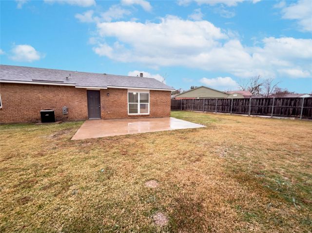 3732 Sugarberry Drive, Mesquite, TX 75150
