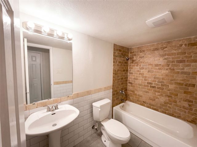 3732 Sugarberry Drive, Mesquite, TX 75150