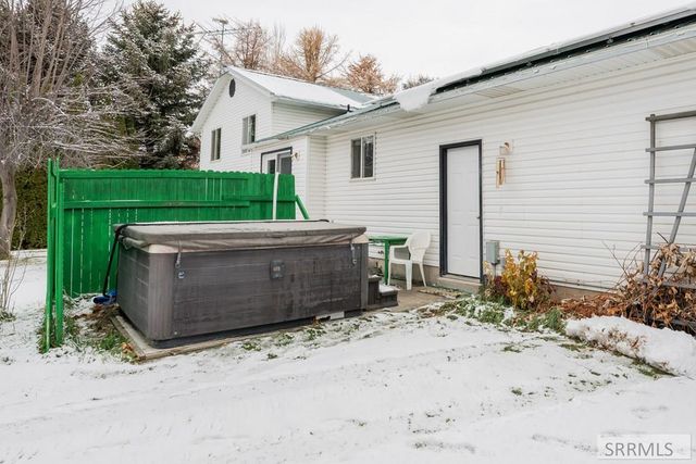 3850 E 12 N, Rigby, ID 83442