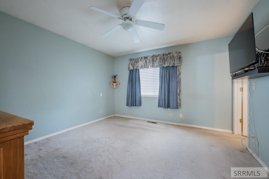 Image 24 of property listing at 3850 E 12 N, Rigby, ID 83442