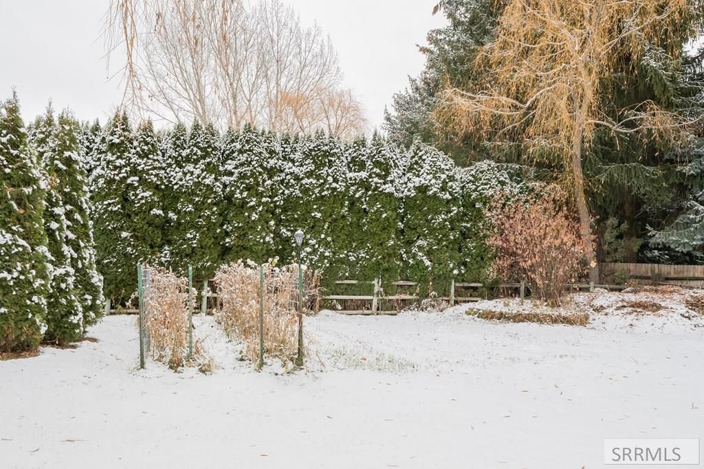 Image 53 of property listing at 3850 E 12 N, Rigby, ID 83442