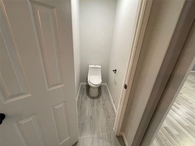 3406 E Bayou Drive E B, Dickinson, TX 77539