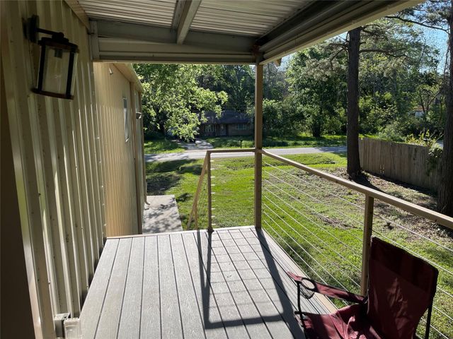 3406 E Bayou Drive E B, Dickinson, TX 77539