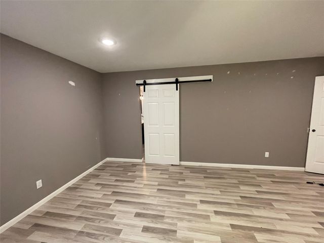 3406 E Bayou Drive E B, Dickinson, TX 77539