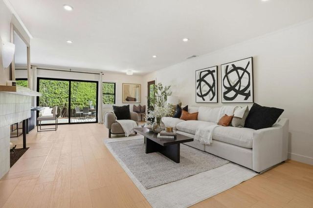 224 Lexington Drive, Menlo Park, CA 94025