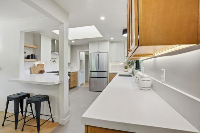 224 Lexington Drive, Menlo Park, CA 94025