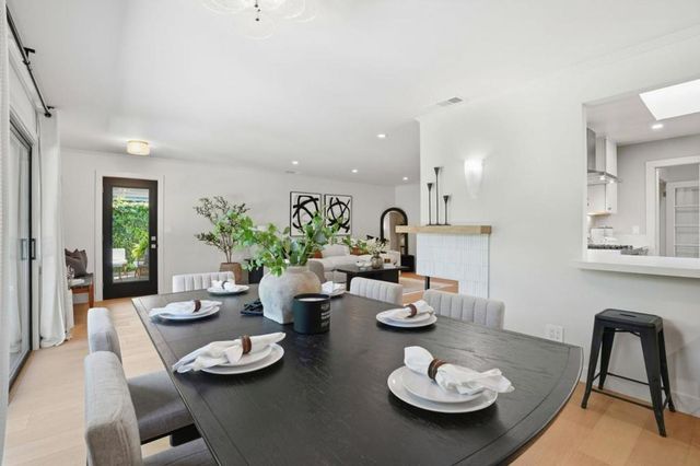 224 Lexington Drive, Menlo Park, CA 94025